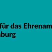 Grafik mit grünem Hintergrund und einer gezeichneten Glühbirne. Text: #EngageiertGeforscht Change Centre. Infrastruktur für das Ehrenamt in Brandenburg. Studienbericht