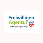 Text-Bild Logo der "Freiwilligenagentur Landkreis Regensburg" der Bildteil ist das Wappen Regensburgs